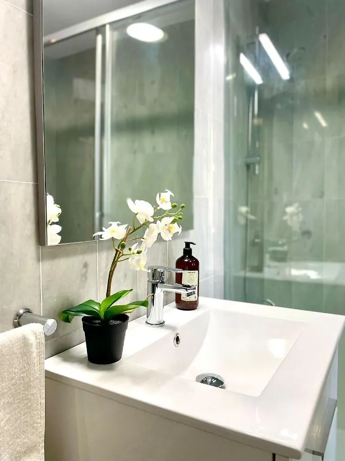 Apartmán Gatu Villa Sol, Junto A La Playa , Piscina, 2 Banos, Aire Cc, Terraza, 
