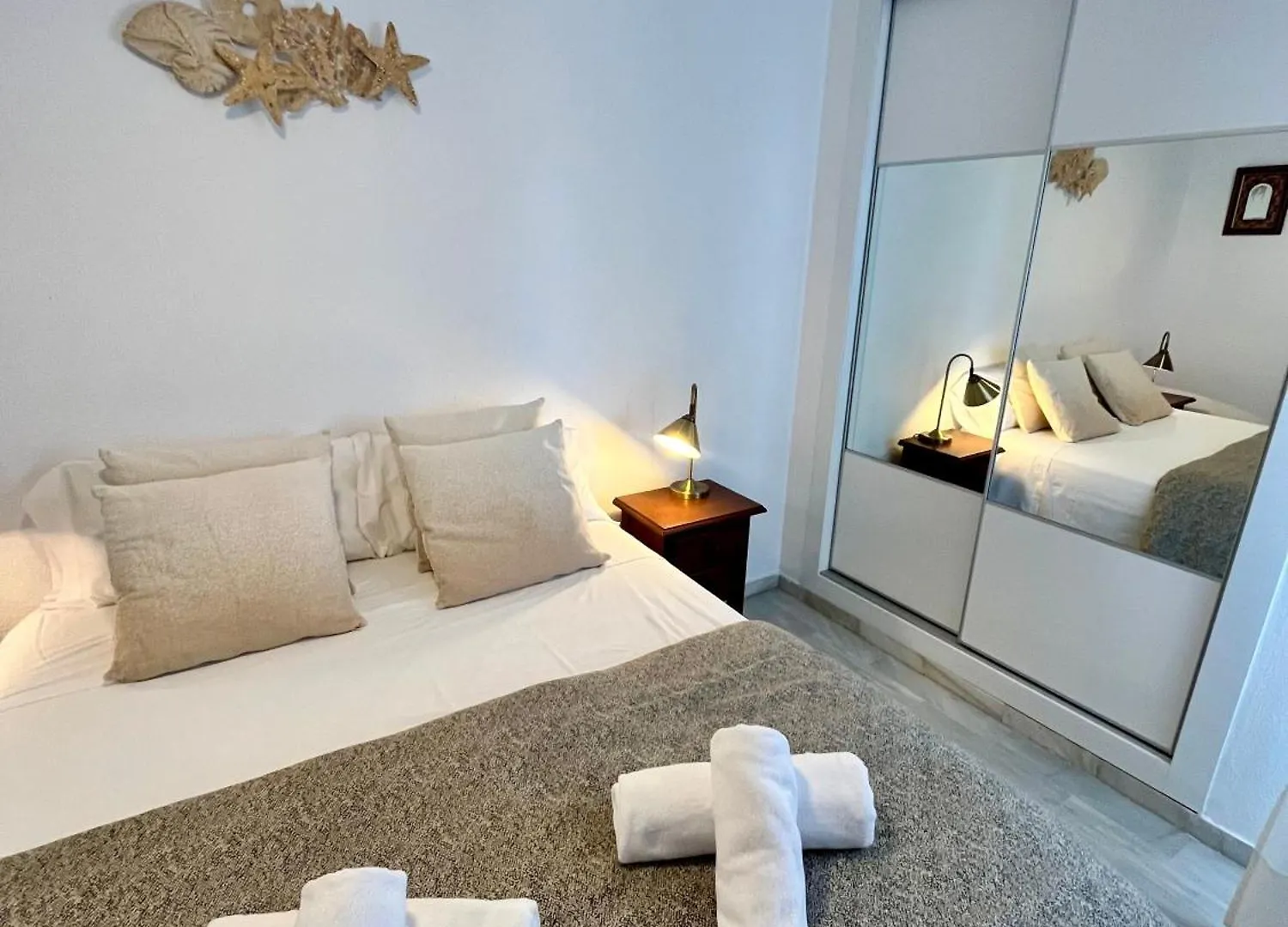Gatu Villa Sol, Junto A La Playa , Piscina, 2 Banos, Aire Cc, Terraza, 
